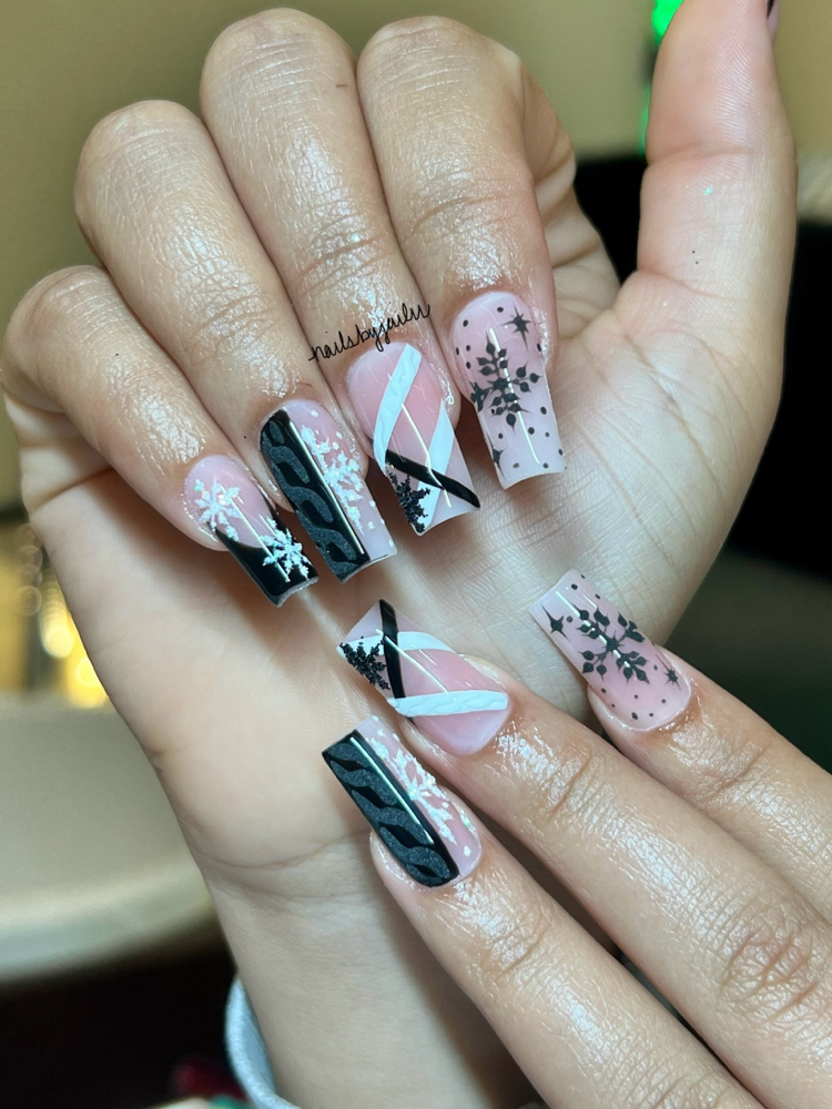 LEVEL 3 NAIL ART ON ALL NAILS