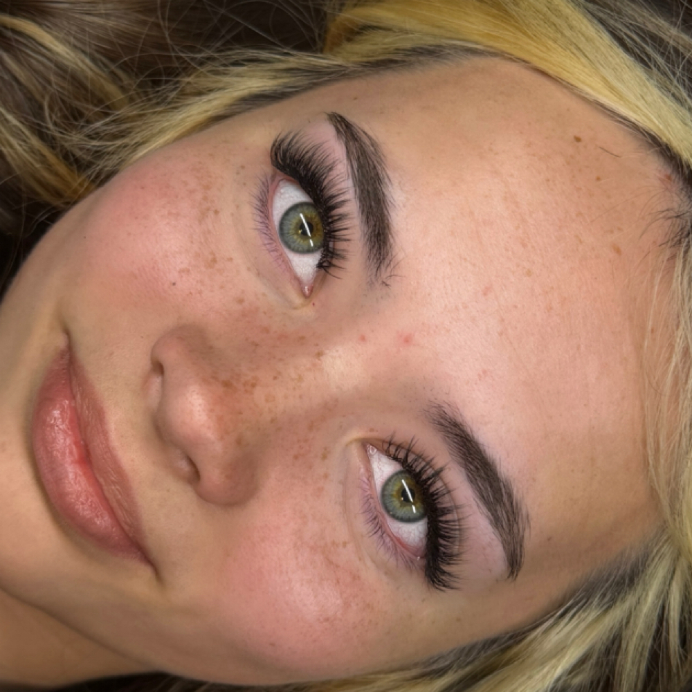 HYBRID Eyelash Extensions at Divine Lash & Brow Studio  - Nacogdoches, Texas in Nacogdoches, TX