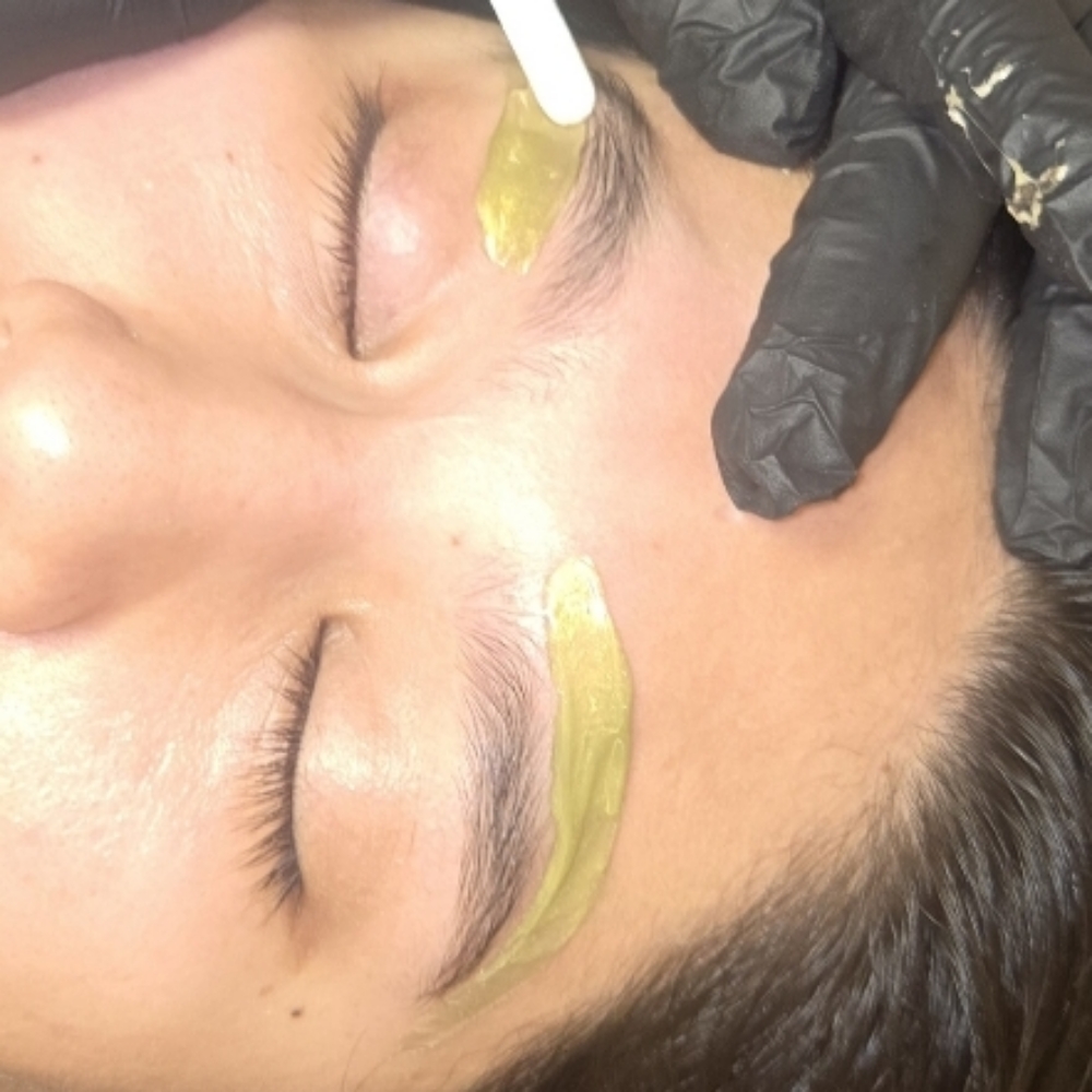 Eyebrow Wax at LOOK in San Bernardino, CA