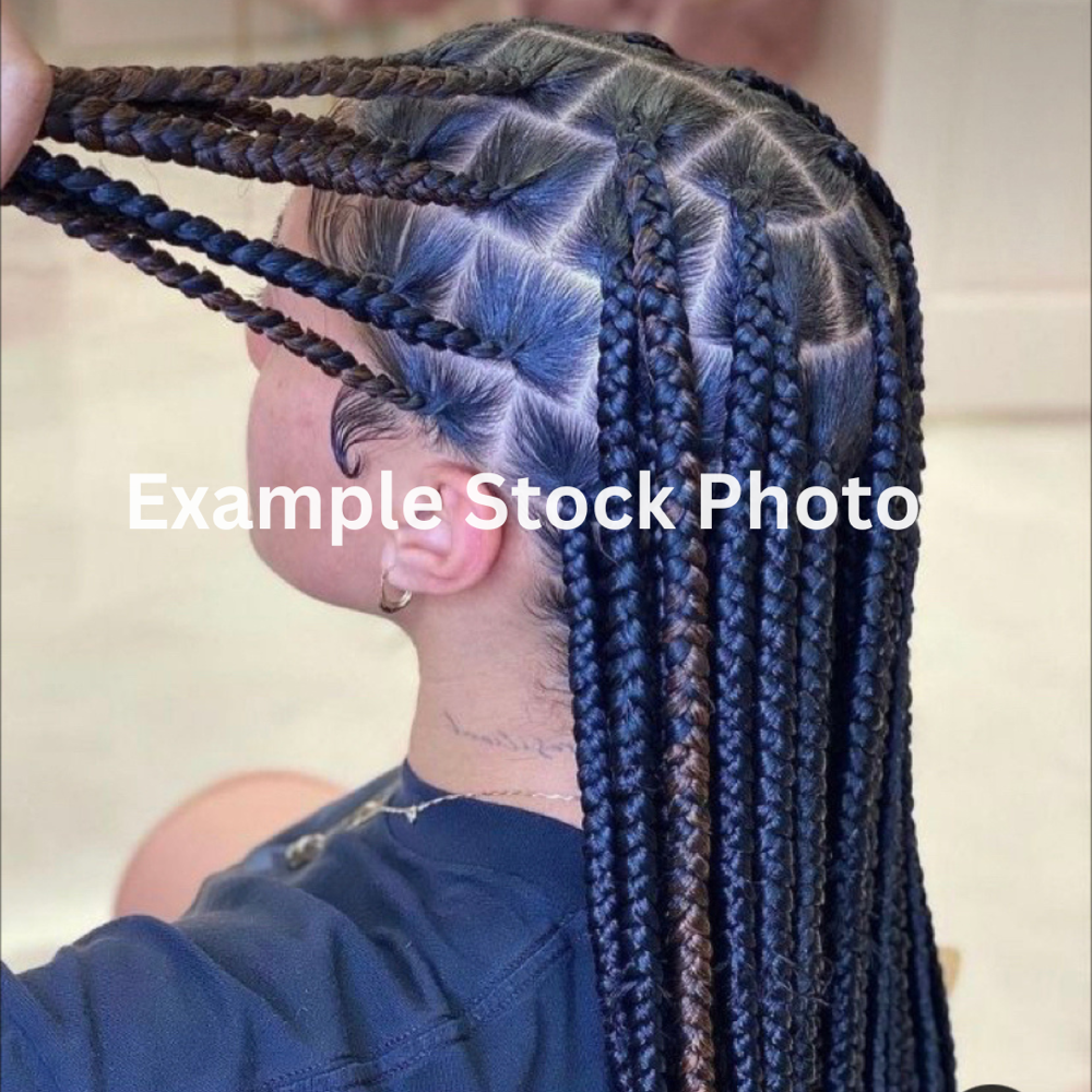 Knotless Braids (Medium)