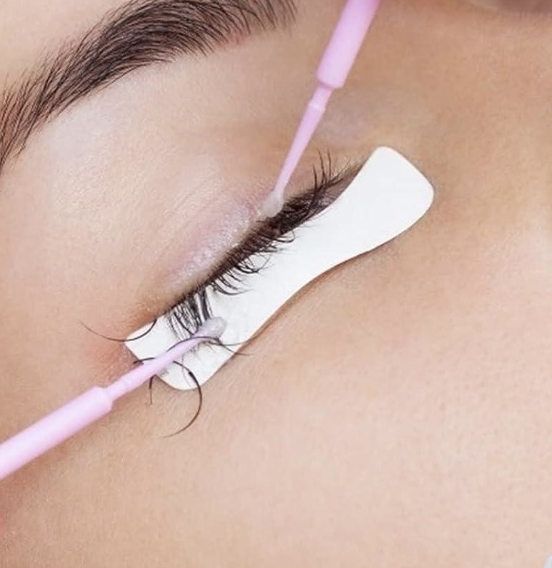 Lash Extension Removal
