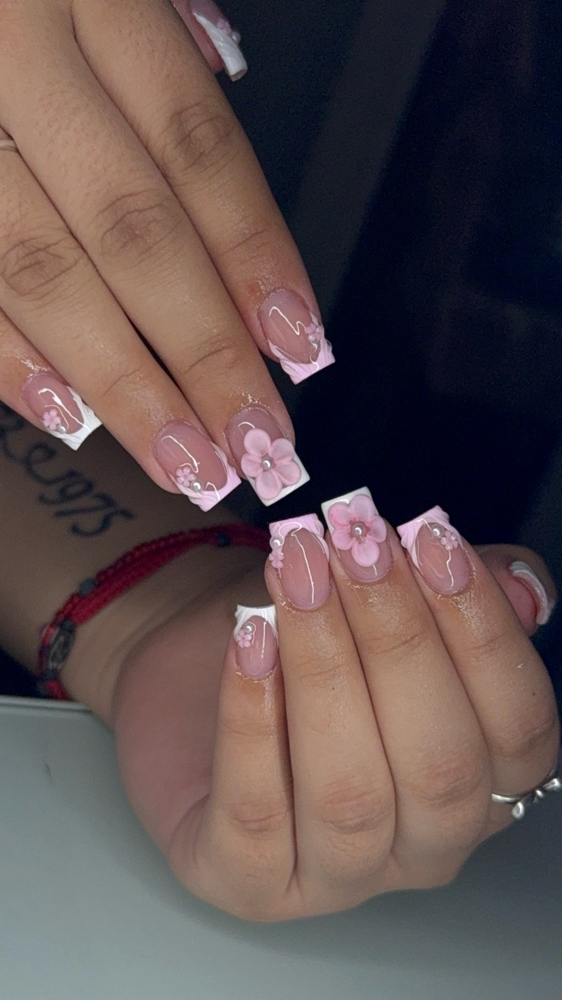 Short Acrylic Nails