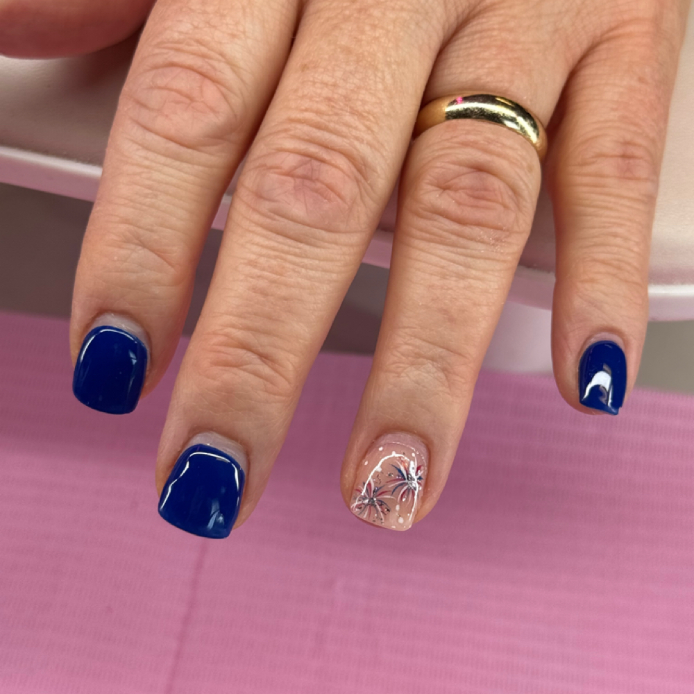 Fill In at Ale Beauty in Hobart, IN