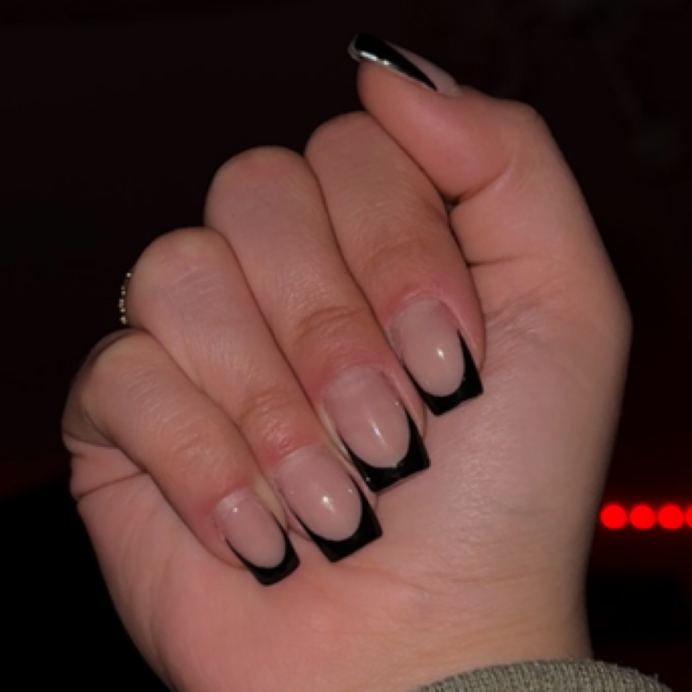 Fill In at Ale Beauty in Hobart, IN