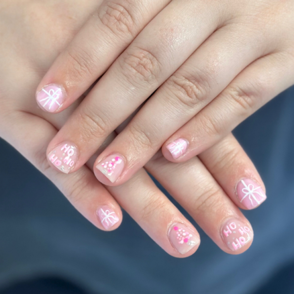 Luxury Art: 4+ at Boots & Bows in Shenandoah, TX