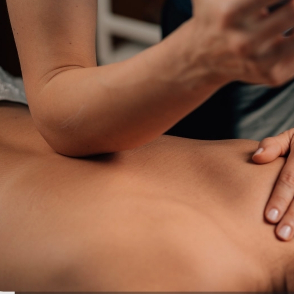 Deep Tissue/ Sports Massage at Prado Massage Therapy in Encino, CA