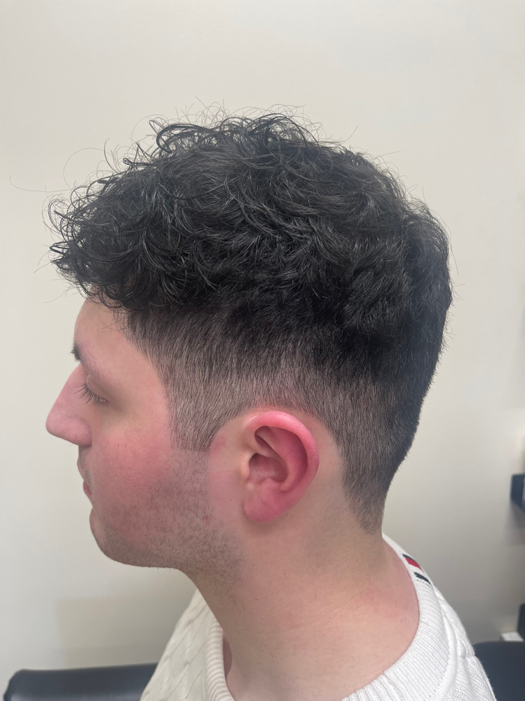 Buzzer Haircut/ Scissor over comb