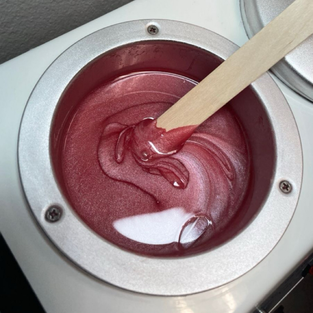 Stomach Wax at Val‘s Beauty Vault in Tucson, AZ