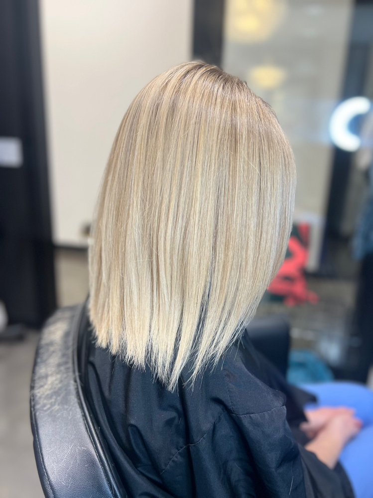 Fullhighlight And Toner at Louise Smith Hairstylist in Dallas, TX