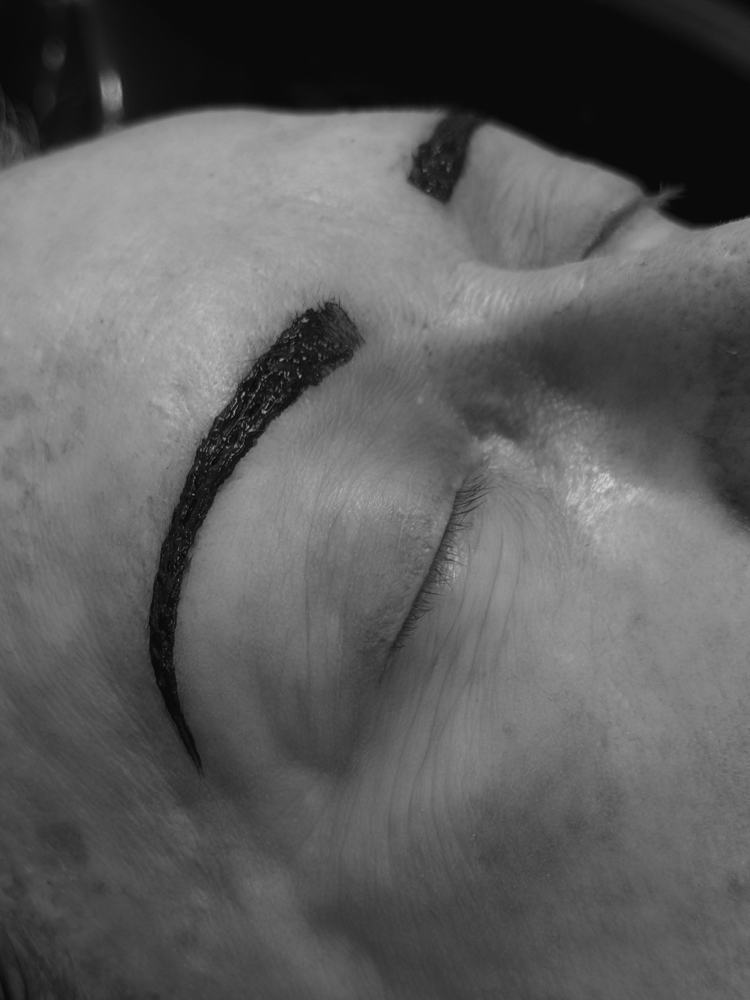 Brow Tinting