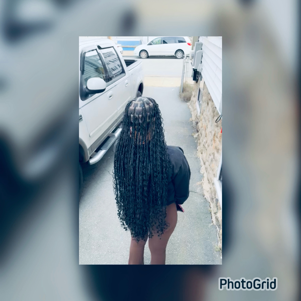 Passed Waist Medium  Box Braids