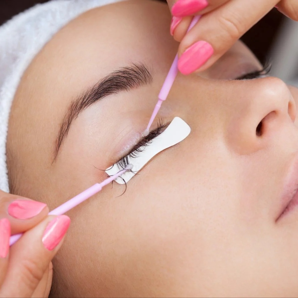 Lash Extension Removal at Simply Aesthetics in Round Rock, TX