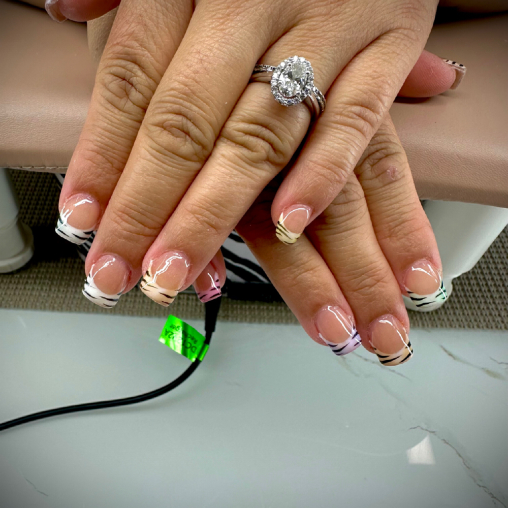 Hard Gel Full Set at Lyndzee Rice Moonstone Manicures in Eugene, OR