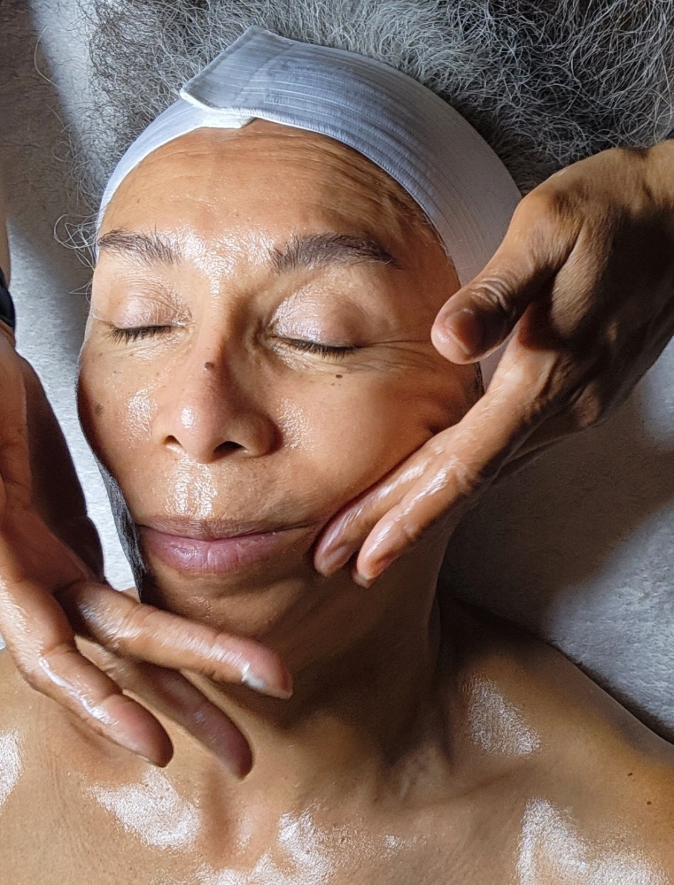 Lifting Facial