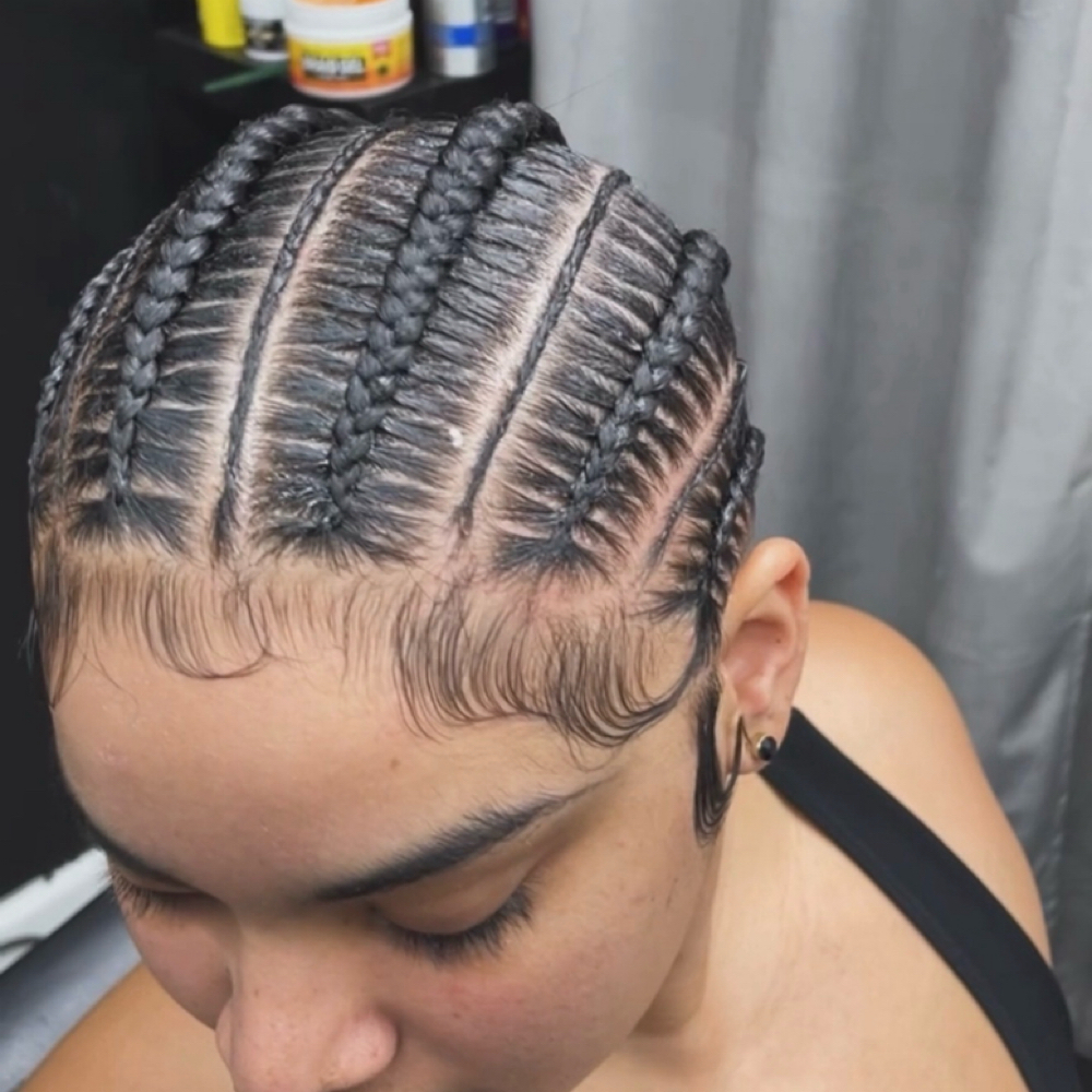 Feed-In Stitch Braids (women) at HairByMykaylah in Union City, GA