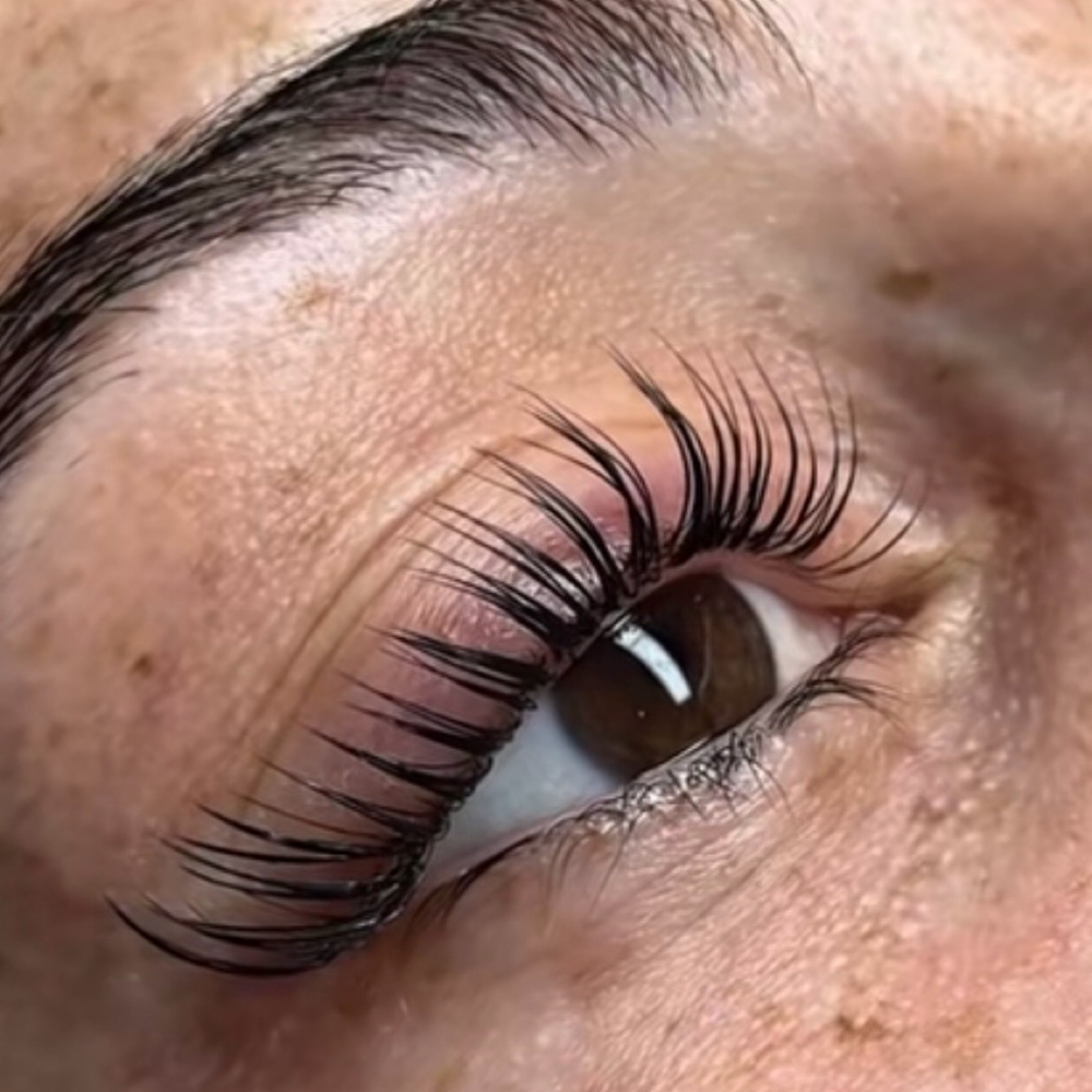 K-Wing Lift at Pure Artistry By Leanna in Palatka, FL
