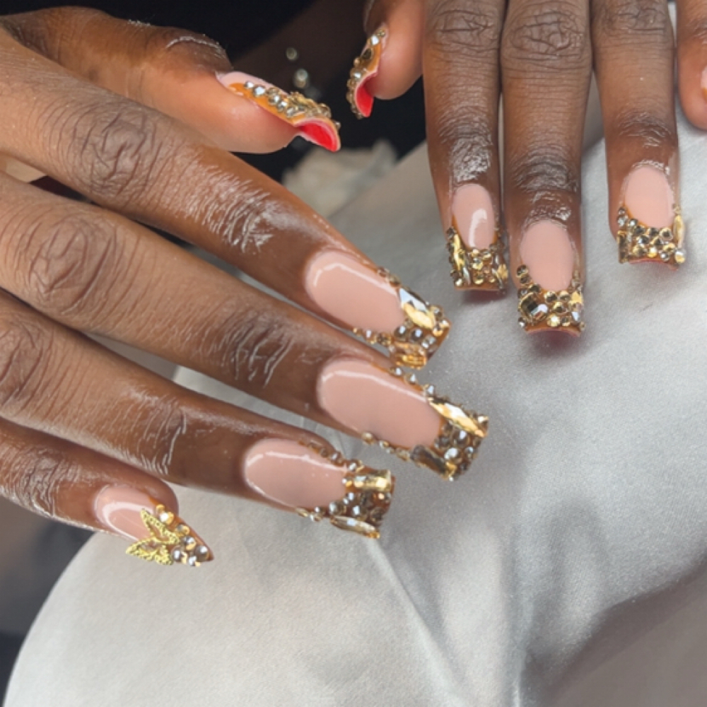 ✨ Medium-Length Acrylic Full Set w/ at Savvi Glam Lab in Antioch, IL