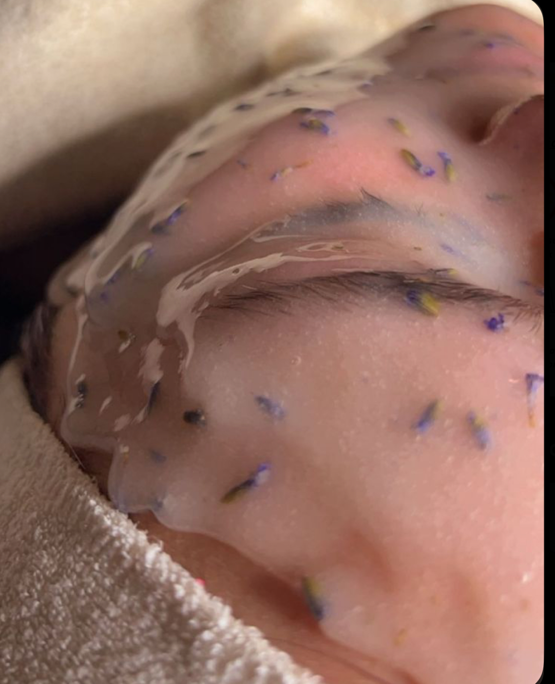 Custom Thrive Facial