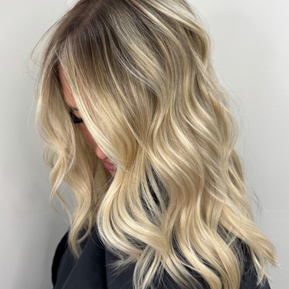 Face Frame Highlight at Iron & Ivy Salon in Baytown, TX