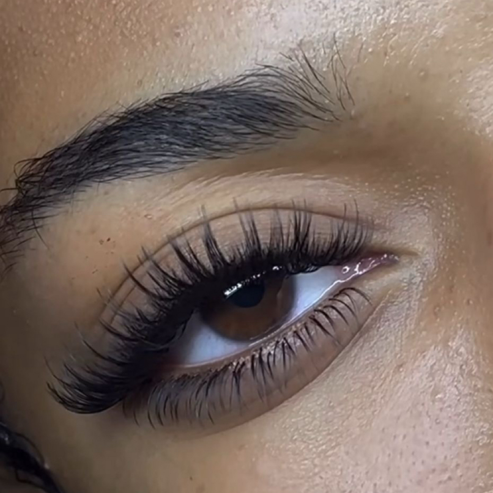 Cluster Lashes at RM SKINBAR AND SALON in Little Rock, AR