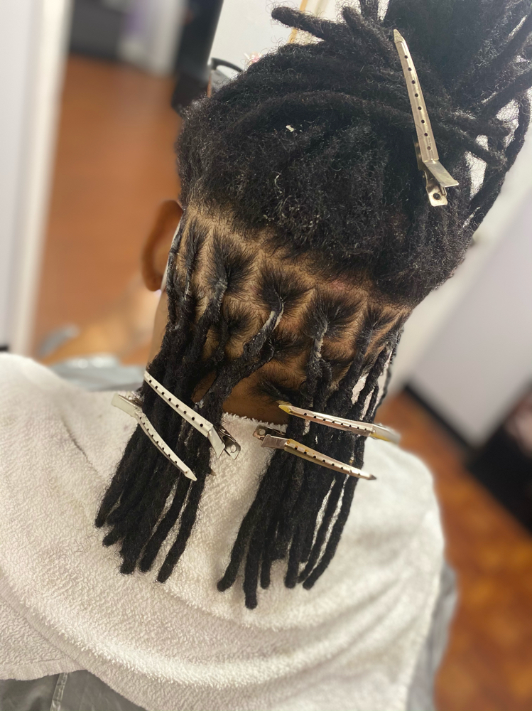 Retwist Under 100 Locs