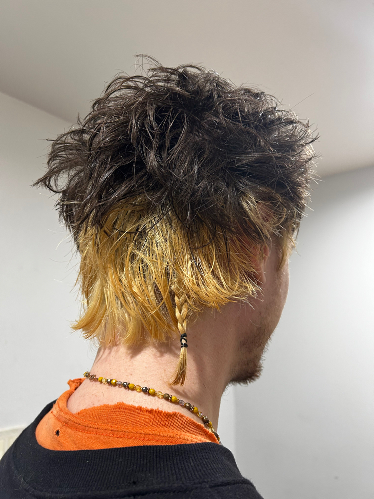 Short Haircut With Bri at Looks That Kill Salon in Houston, TX