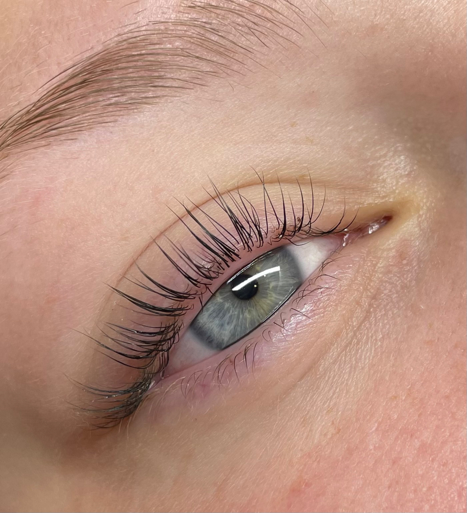 Lash Lift and Tint
