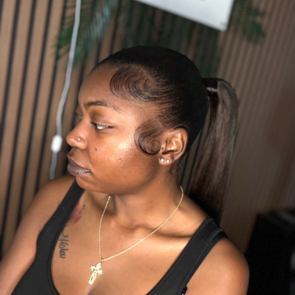 High/Low Pony at Thee Hair Major in Houston, TX