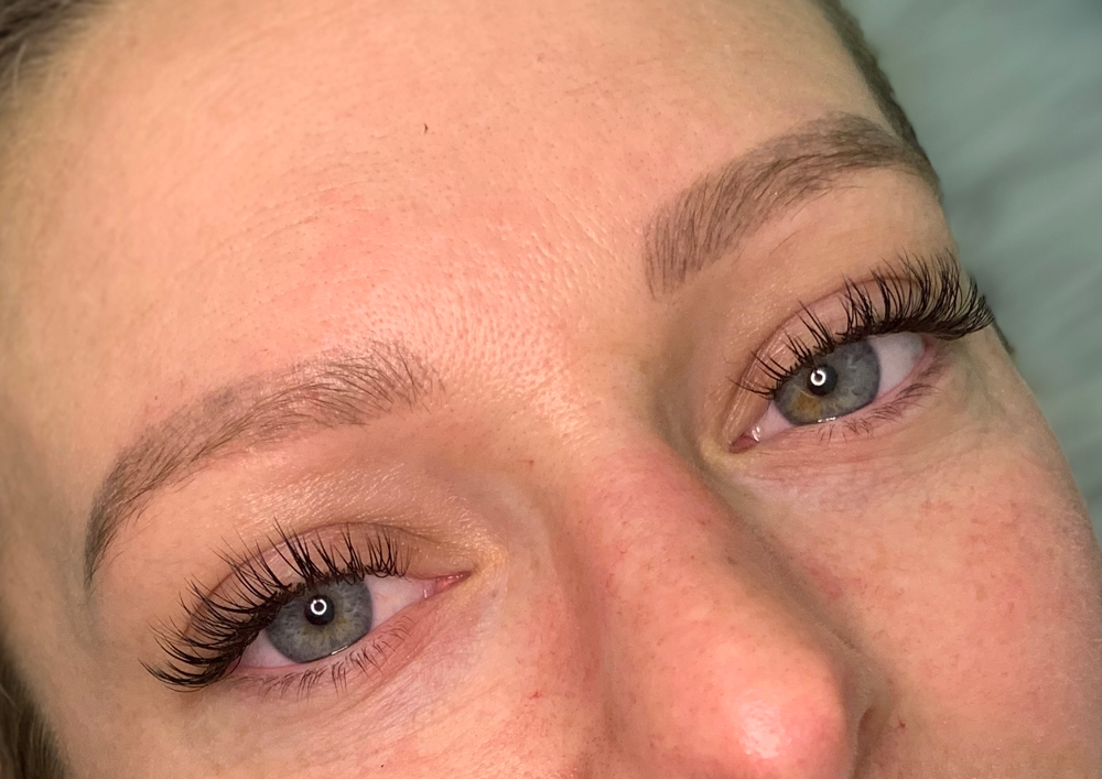 Classic Lash Extensions at La Cara Bonita Esthetics in Bloomington, IL