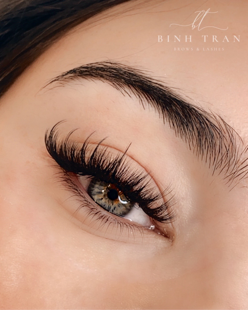 Texture/Wispy Lash Style