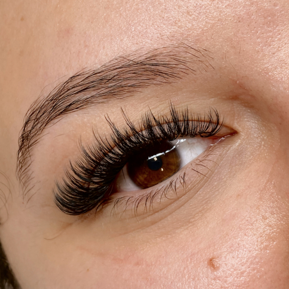Texture/Wispy Lash Style at Transform Beaute in Hoffman Estates, IL