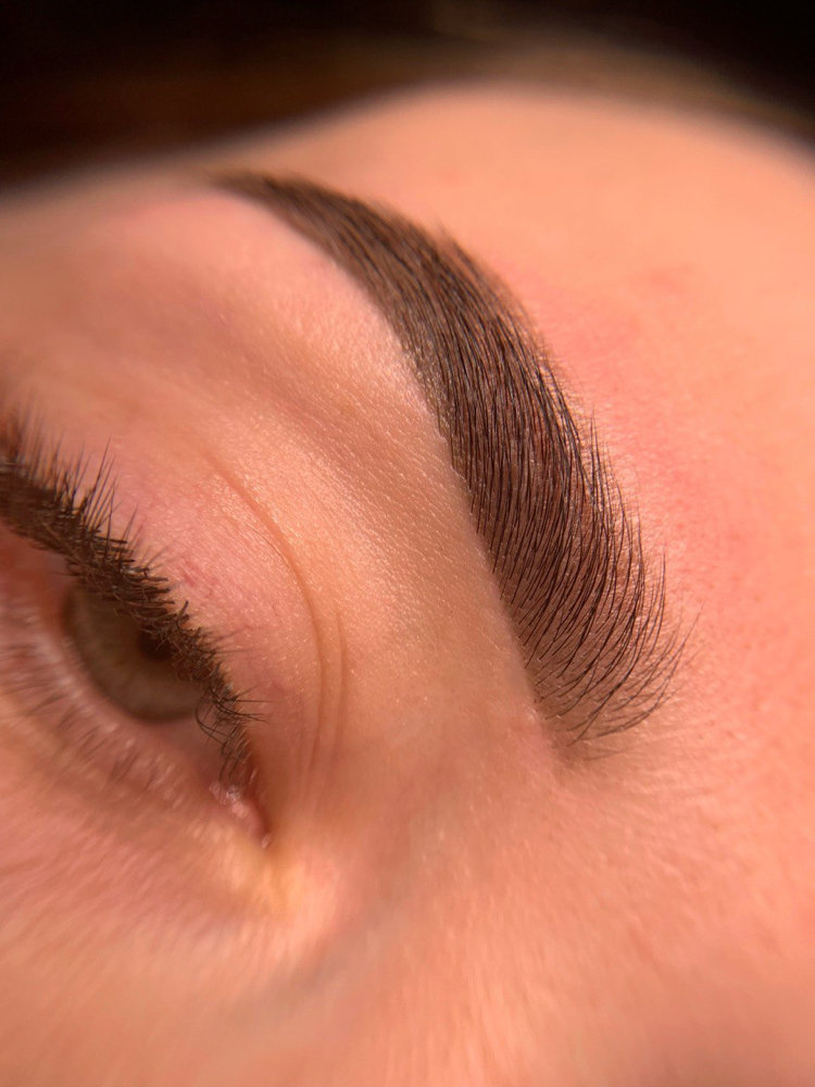 Brow Shaping And Tinting