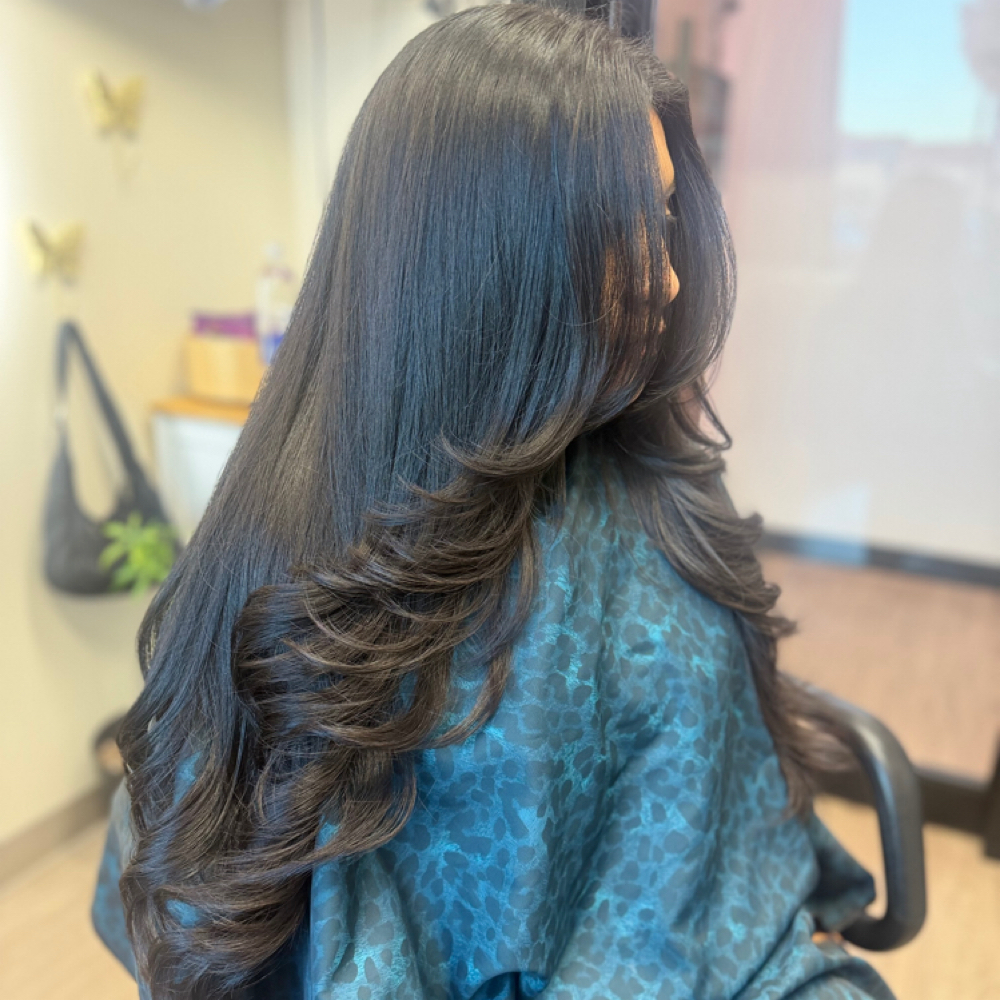 Haircut & Blow Dry at JR HairStudio in Cudahy, CA