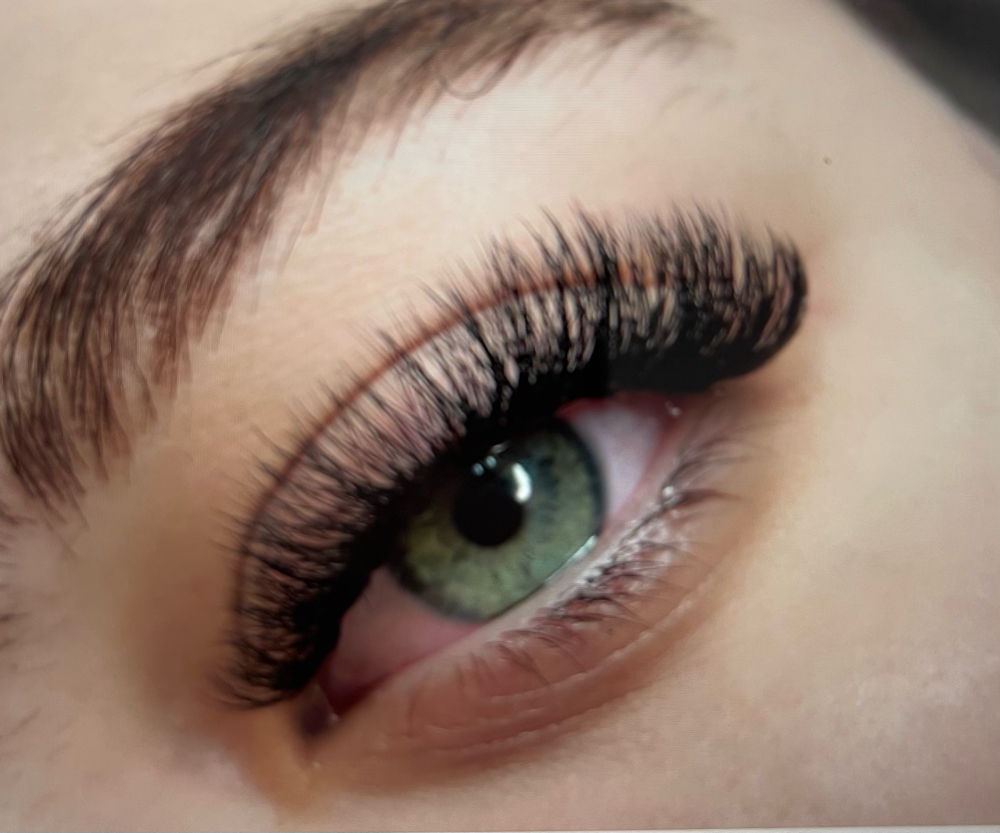 Lash Extensions- Volumne Full Set
