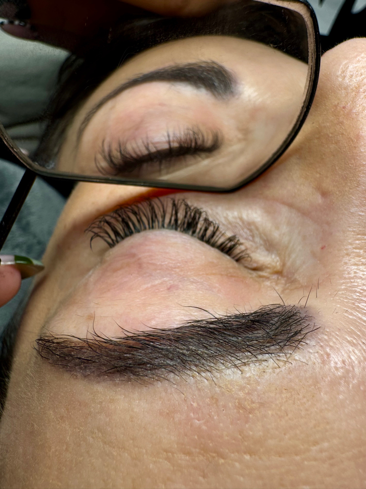 Classic Full Set Eyelash Extension