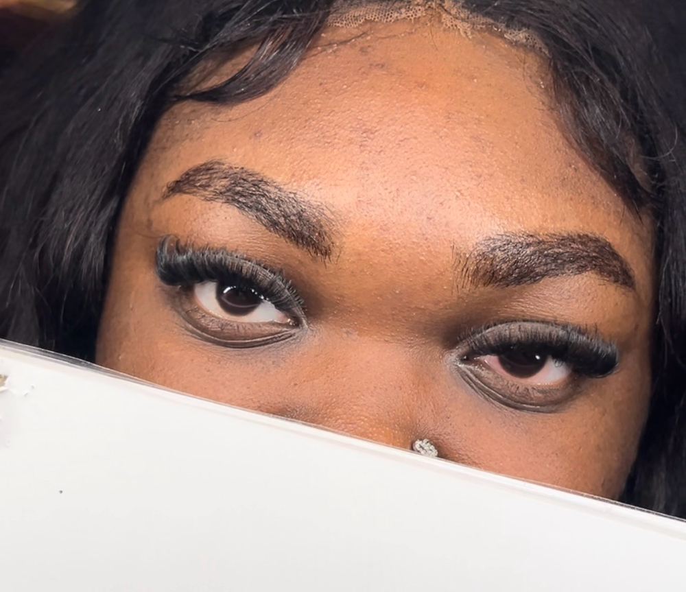 Lash Fills Volume at Valaijiah Hamilton in Janesville, WI