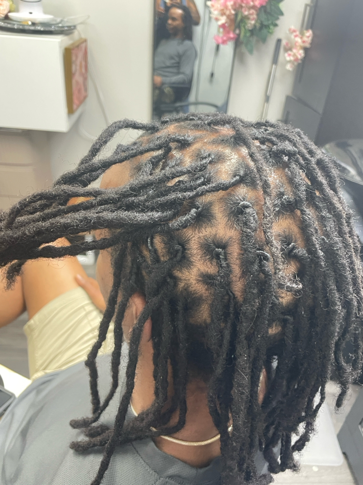 Loc retwist at Oceena @ OshunCreatives in Richmond Hts, OH