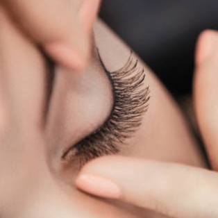 Classic Full Set Lashes at S & K Beauty Bar in Clio, MI