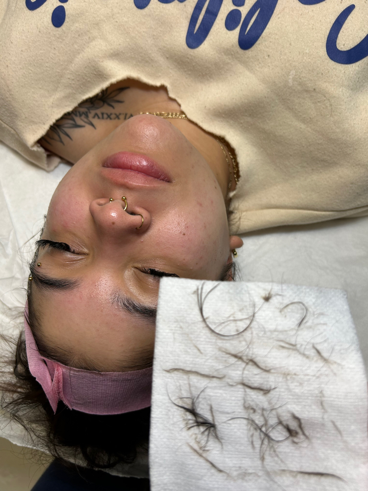 Dermaplane / Dermaplano at Luna Esthetix in Bridgeville, DE