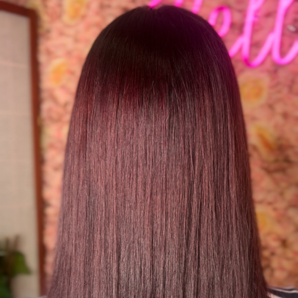 Root Touch Up at Izzy_xhair in Downey, CA