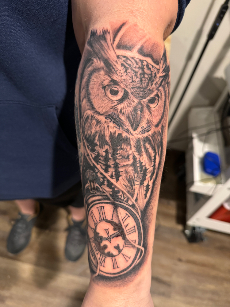 4 Hour Tattoo Session