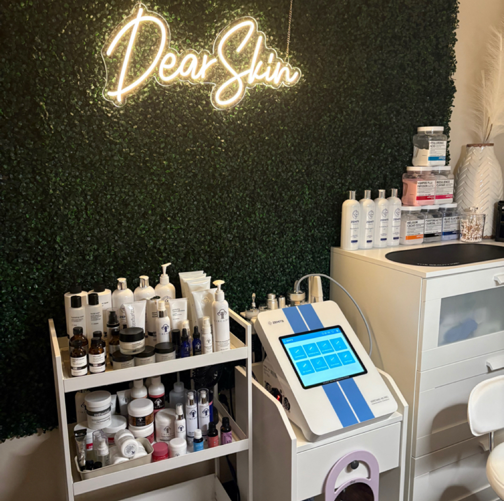 Introductory Custom Facial at DearSkin by Melanie in Mt Prospect, IL