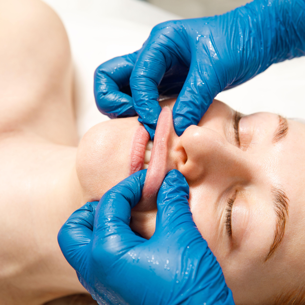 Quick Sculpting Facial Add-On 30min at Brazilian Body Sculpting in San Diego, CA