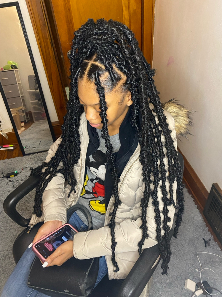 Jumbo Butterfly Locs 24”
