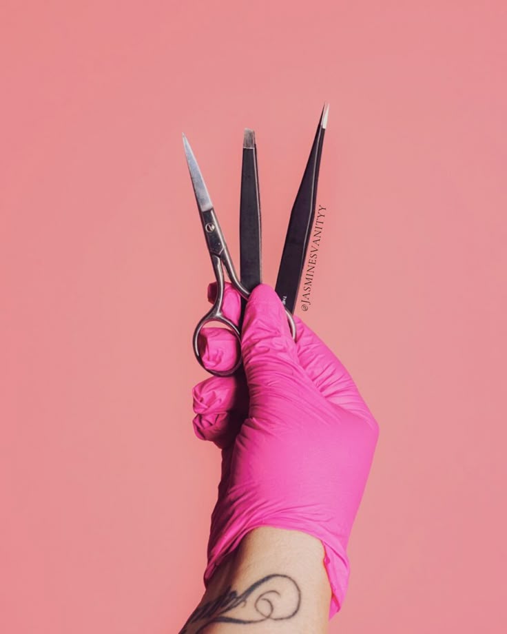 Eyebrow Shaping & Waxing