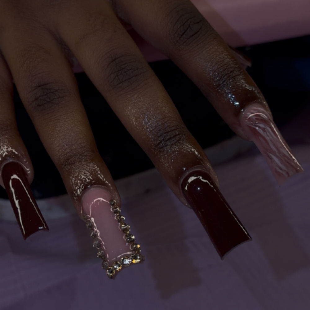 Basic Long Set at MiyahTheTech in Schererville, IN