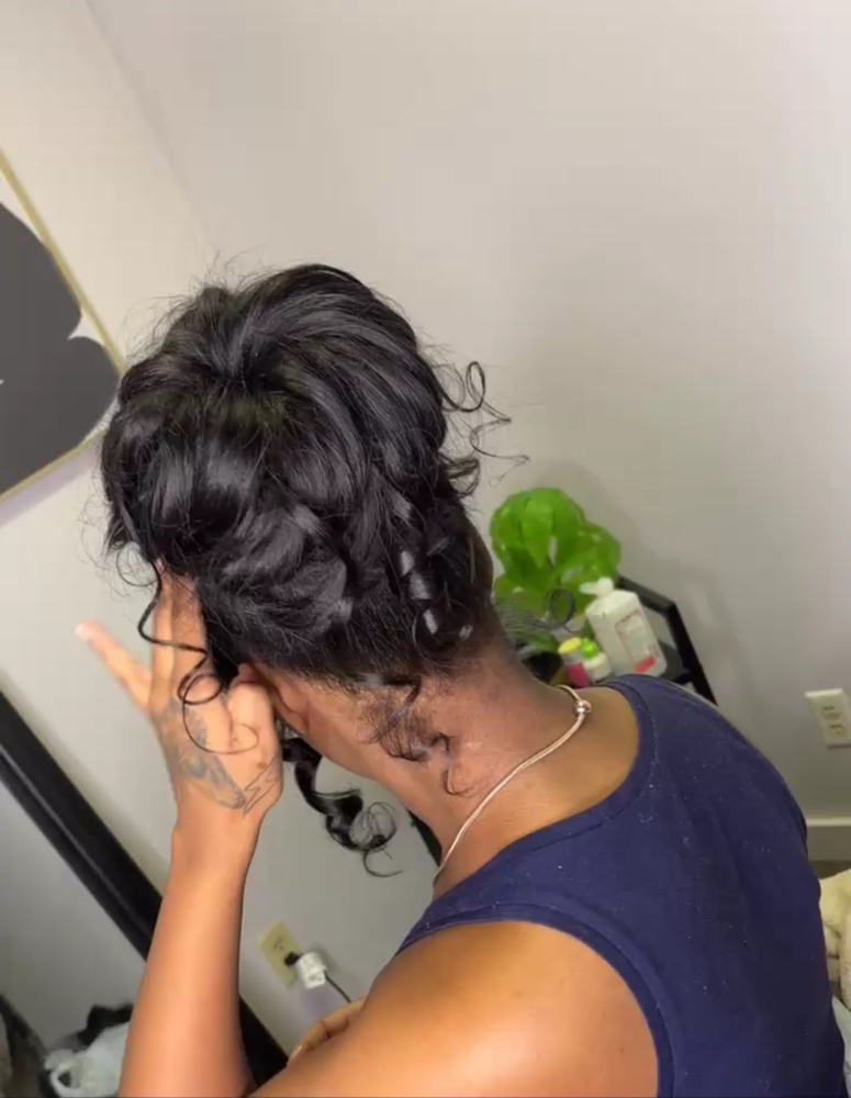 Quick Weave Pin Up