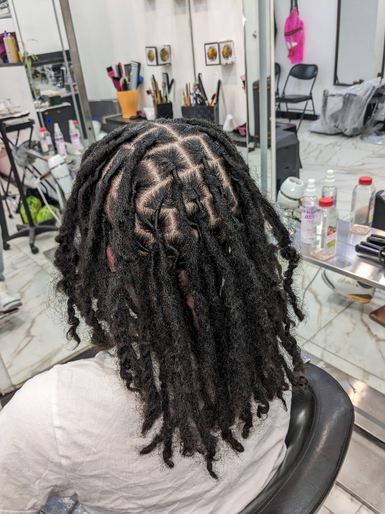 More Than 2 Month Loc Retwist
