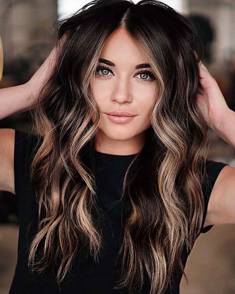 Partial Highlights Past Shoulder
