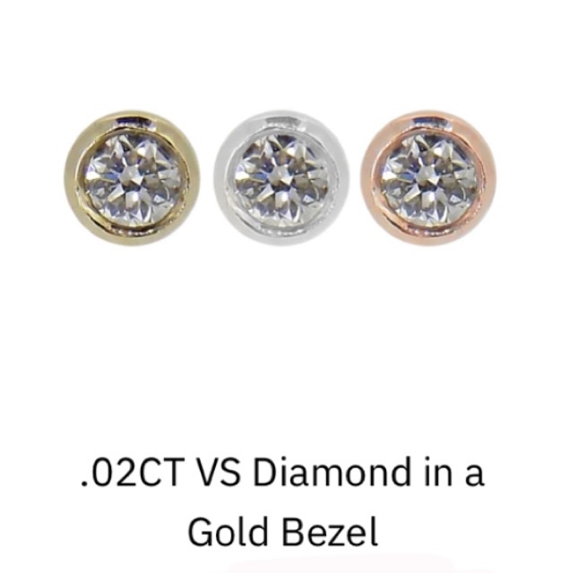 .02CT VS Diamond In Gold Bezel